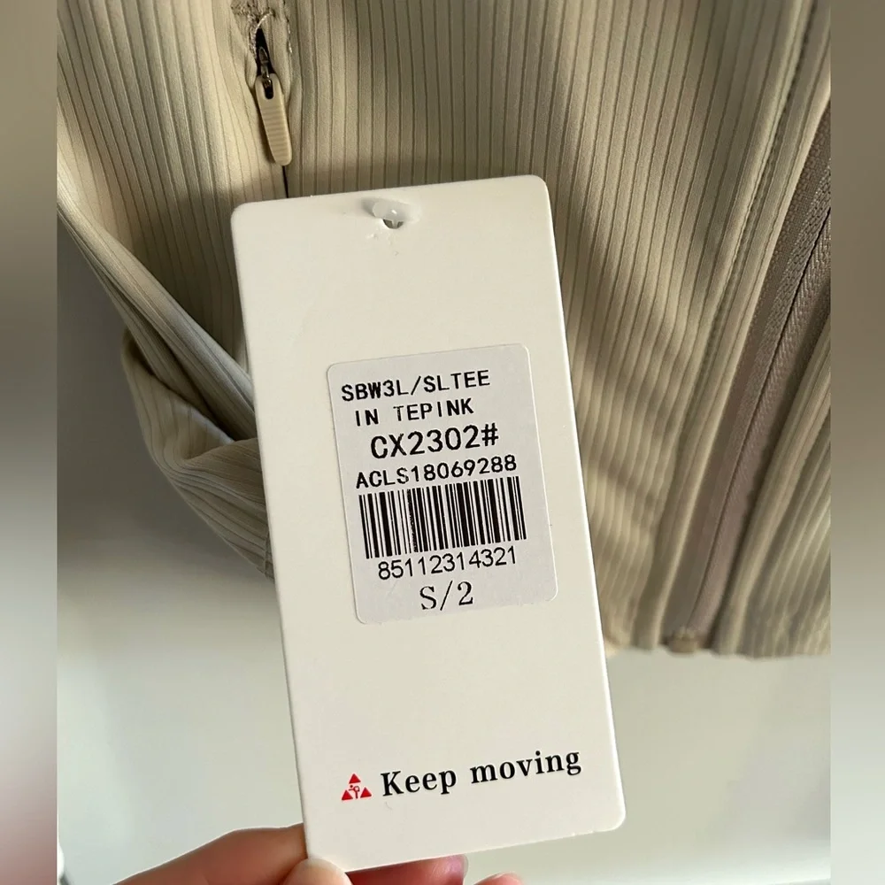 Define Style Workout Jacket - Picture 6 of 10